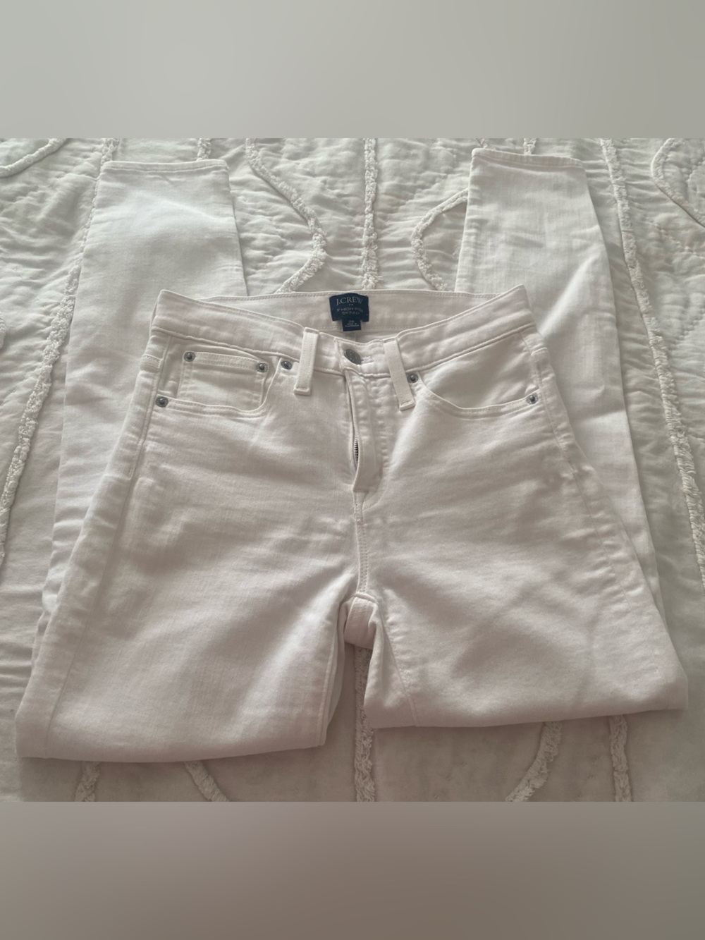 J. Crew White 9” High Rise Skinny SZ 26 Jeans